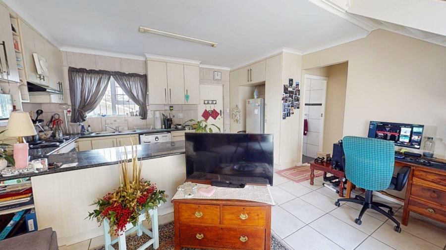 2 Bedroom Property for Sale in Kabega Park Eastern Cape